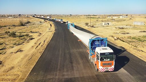 Heavy Lift & Specialized Transport